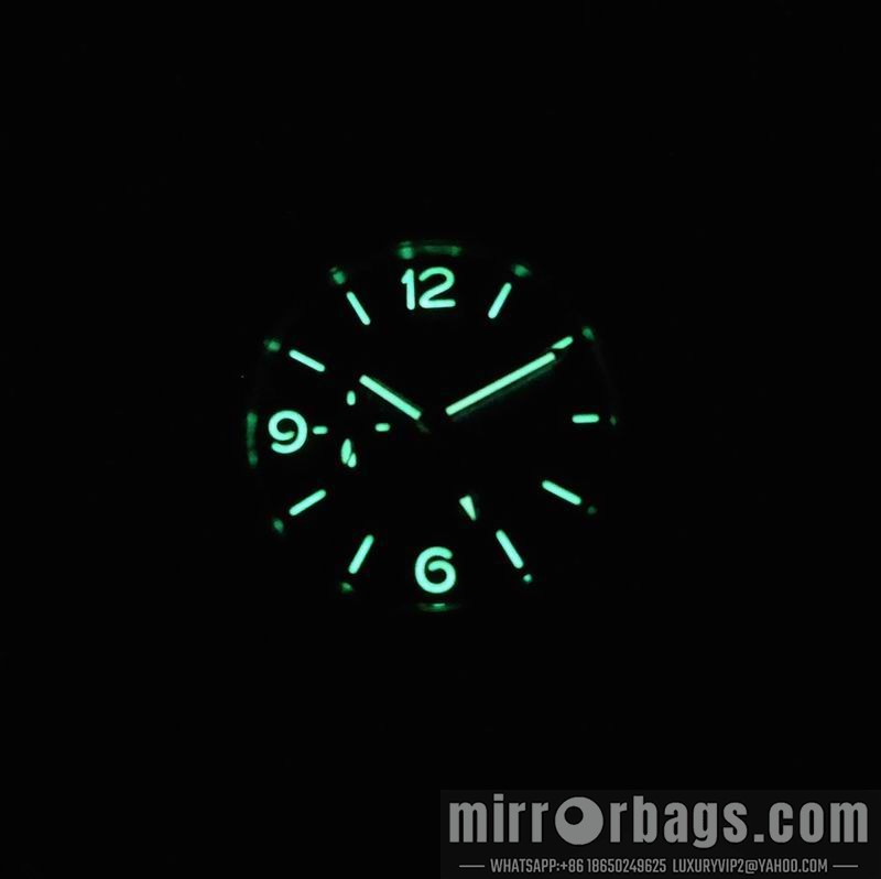 Panerai 44mm 090432 Watch