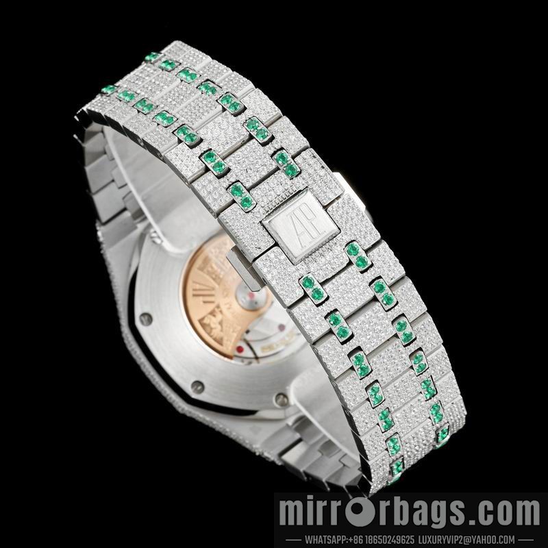 AP 42mm 082111 Watch