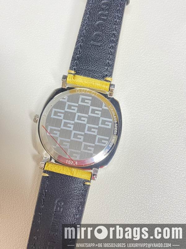 Gucci 35mm 042733 Watch