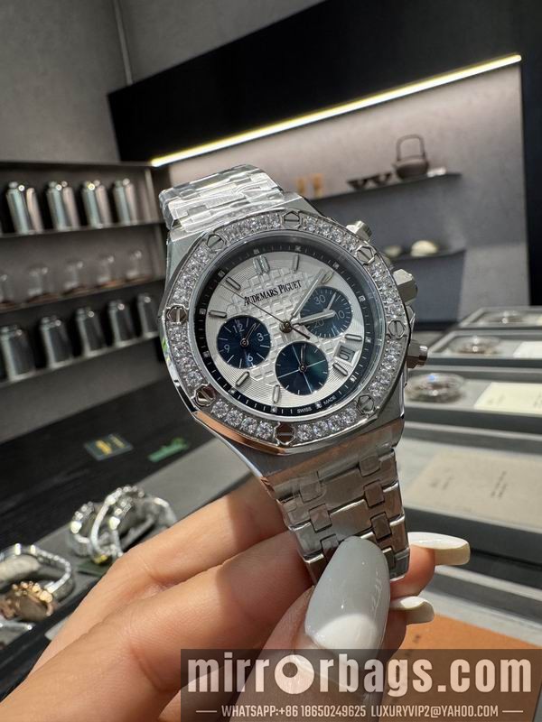 AP 37mm 101420 Watch
