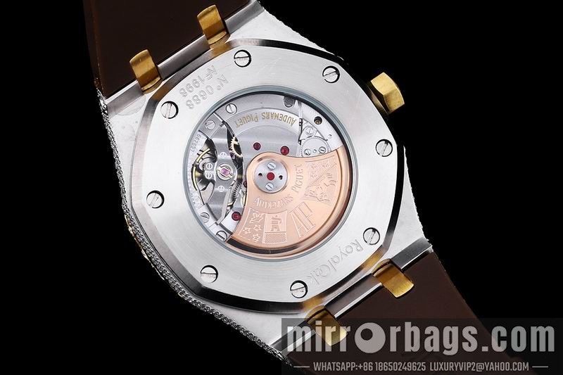 AP 42mm 082102 Watch
