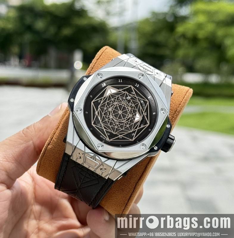 Hublot 45mm 080438 Watch