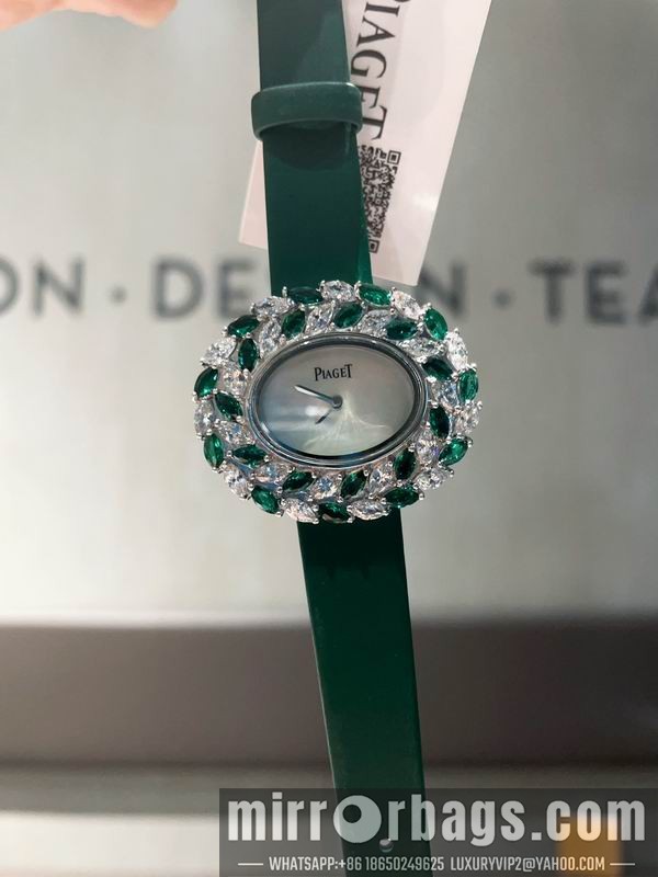 Piaget 31X37mm 101523 Watch