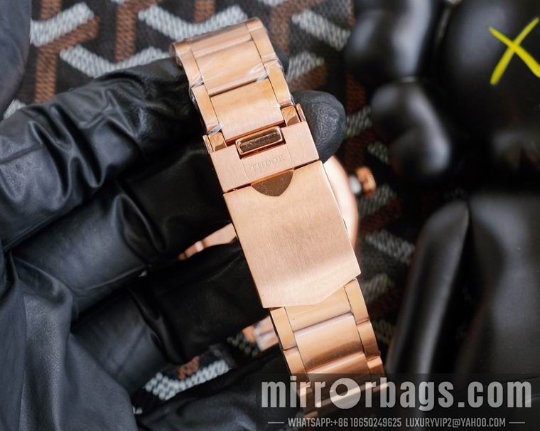 Tudor 42mm men M02 Watch