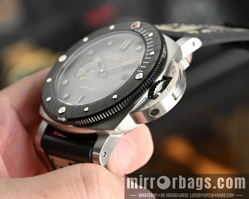 Panerai 47mm 080672 Watch
