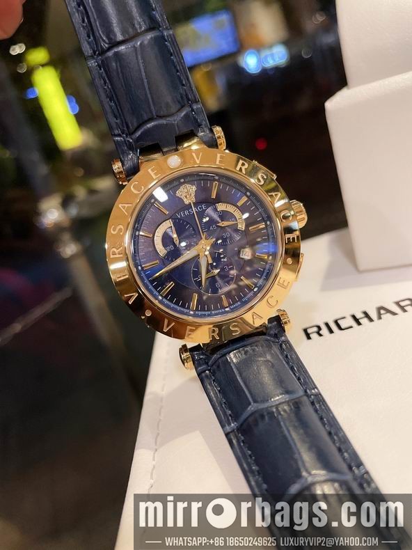 Versace watch 42mm 070861 Watch