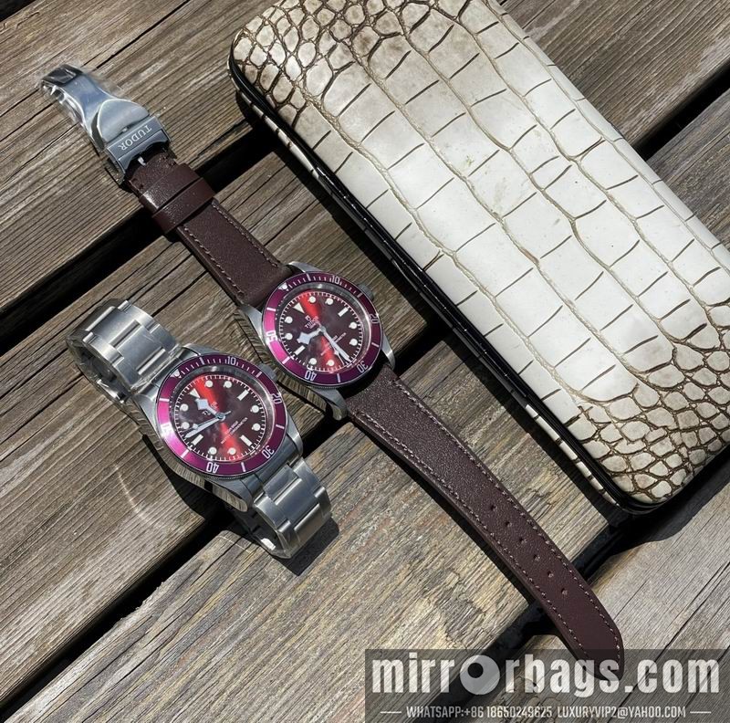 Tudor 42mm 122810 Watch