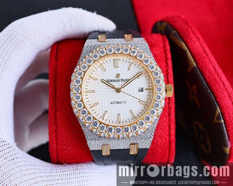 AP 42mm 082115 Watch