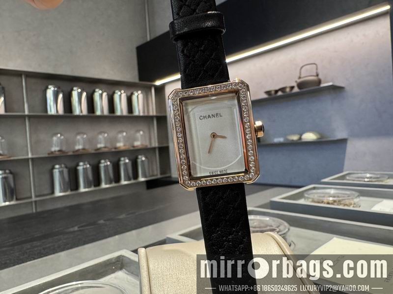 Chanel 27X34mm 101583 Watch