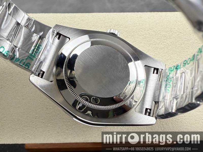 Rolex 41mm 102330 Watch