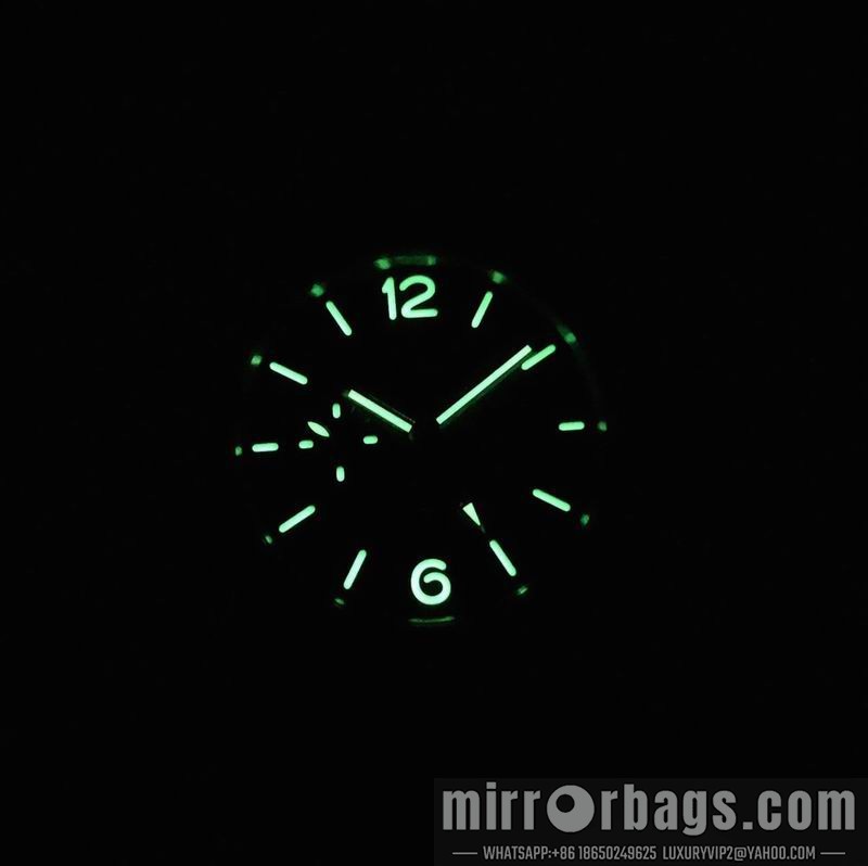 Panerai 44mm 090471 Watch