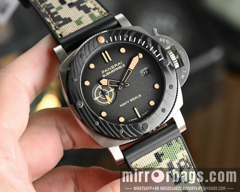 Panerai 47mm 080672 Watch