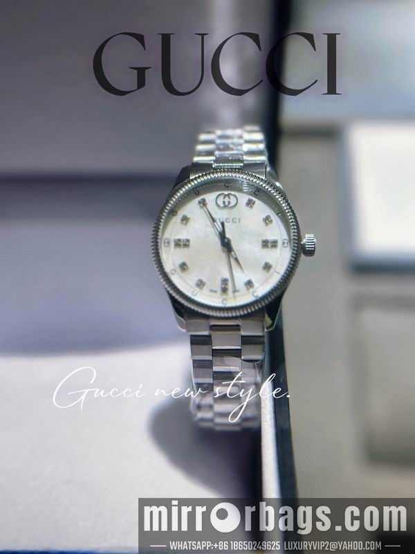 Gucci 29mm 042932 Watch