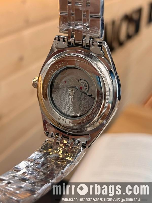 Rolex 40mm 042341 Watch