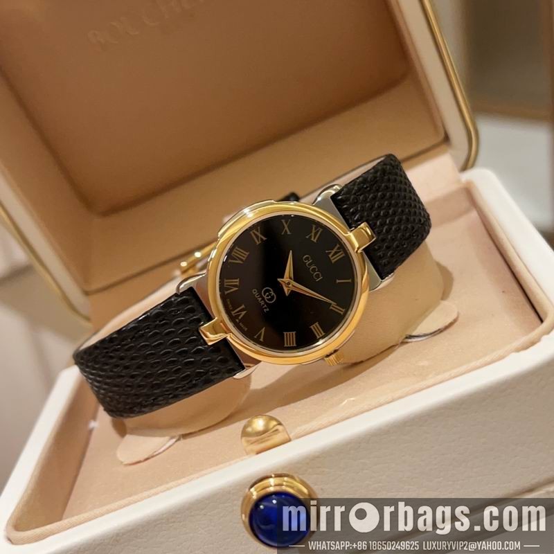 Gucci 28mm 091709 Watch
