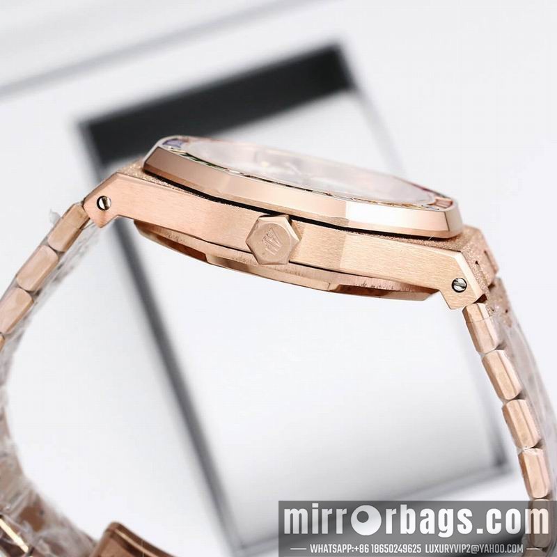 AP 41mm 082220 Watch