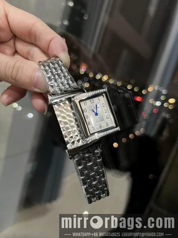 Jaeger Lecoultre 23X34mm 092354 Watch
