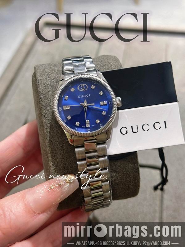 Gucci 29mm 042935 Watch