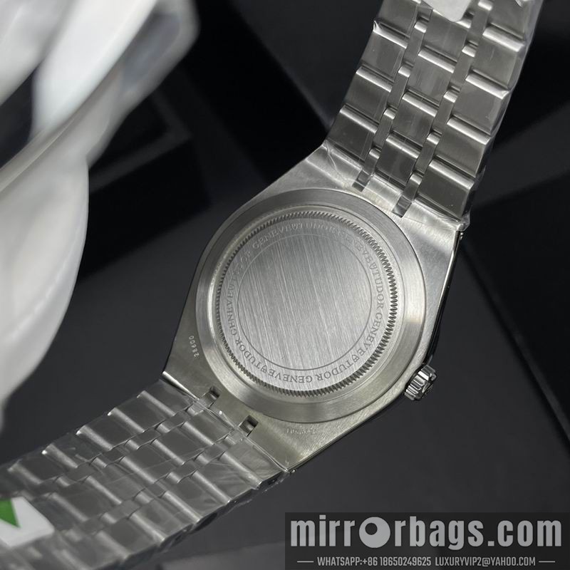 Tudor 41mm 072431 Watch