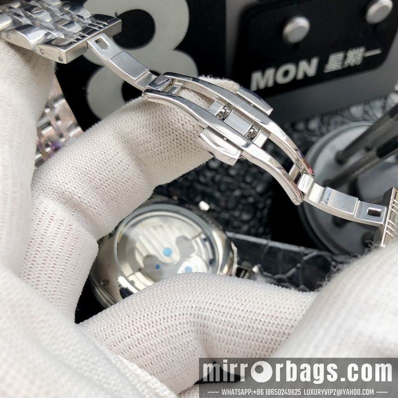 Cartier 42mm 090558 Watch