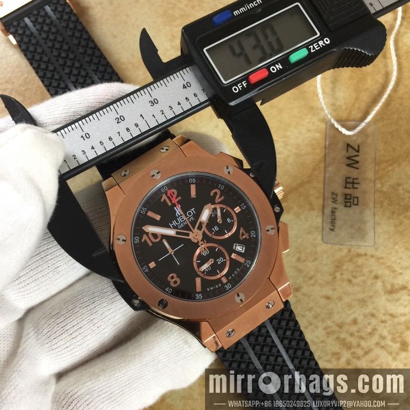 Hublot 43mm 080790 Watch