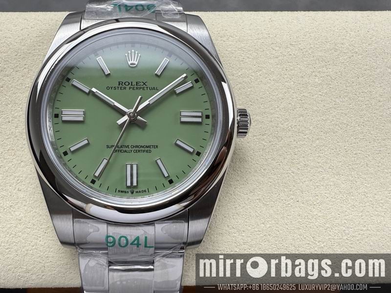 Rolex 41mm 102330 Watch