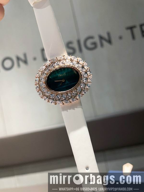 Piaget 31X37mm 101523 Watch