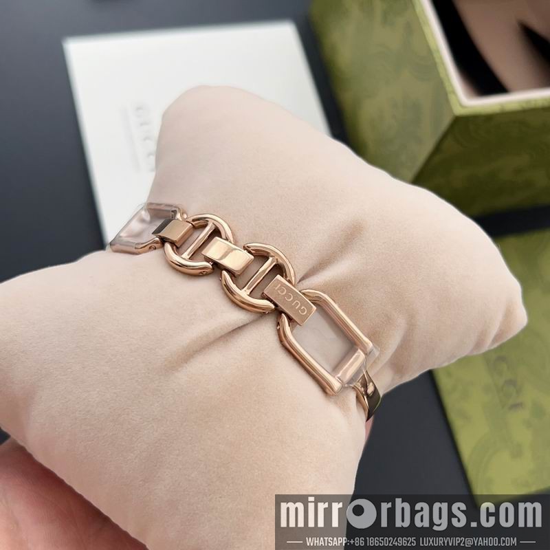 Gucci watch 110377 Watch