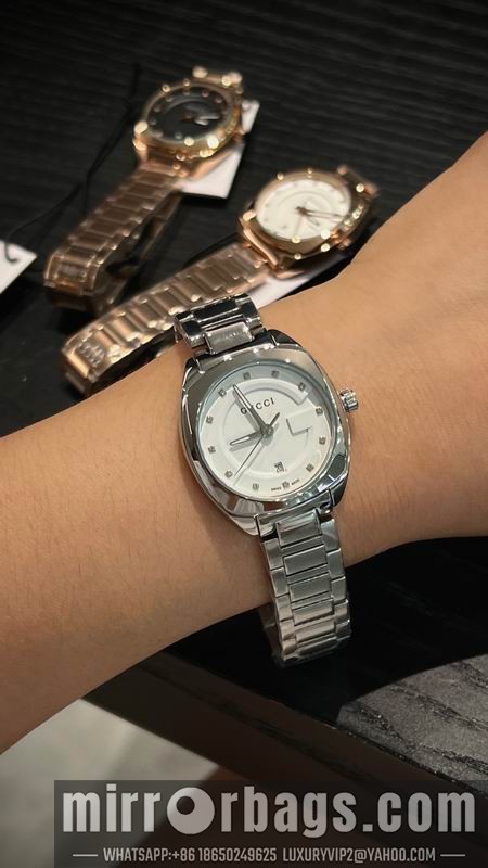 Gucci 28mm 091732 Watch