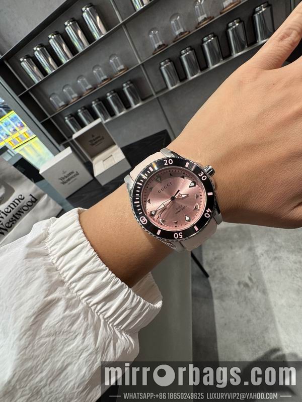 Gucci 40mm 101594 Watch