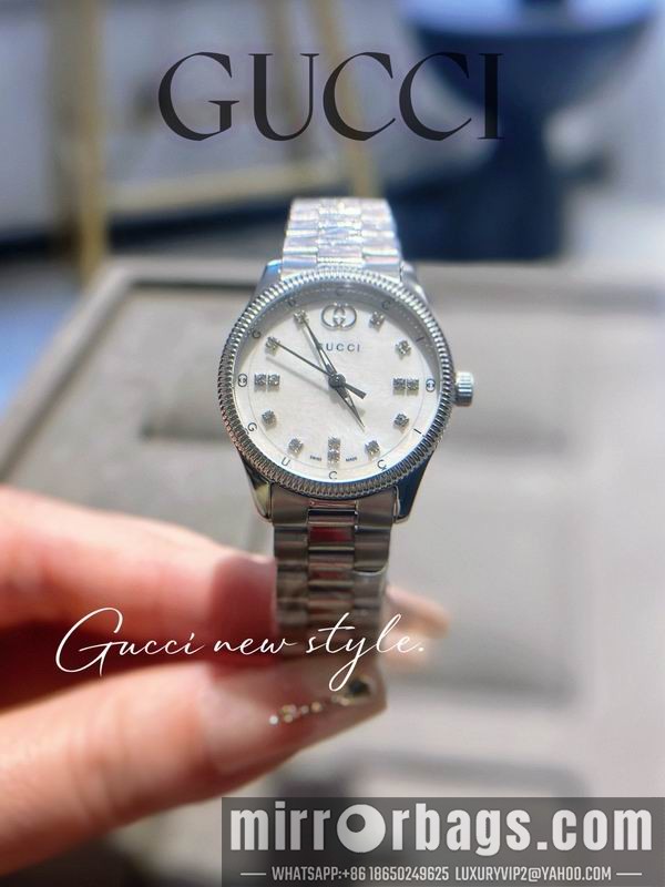 Gucci 29mm 042932 Watch