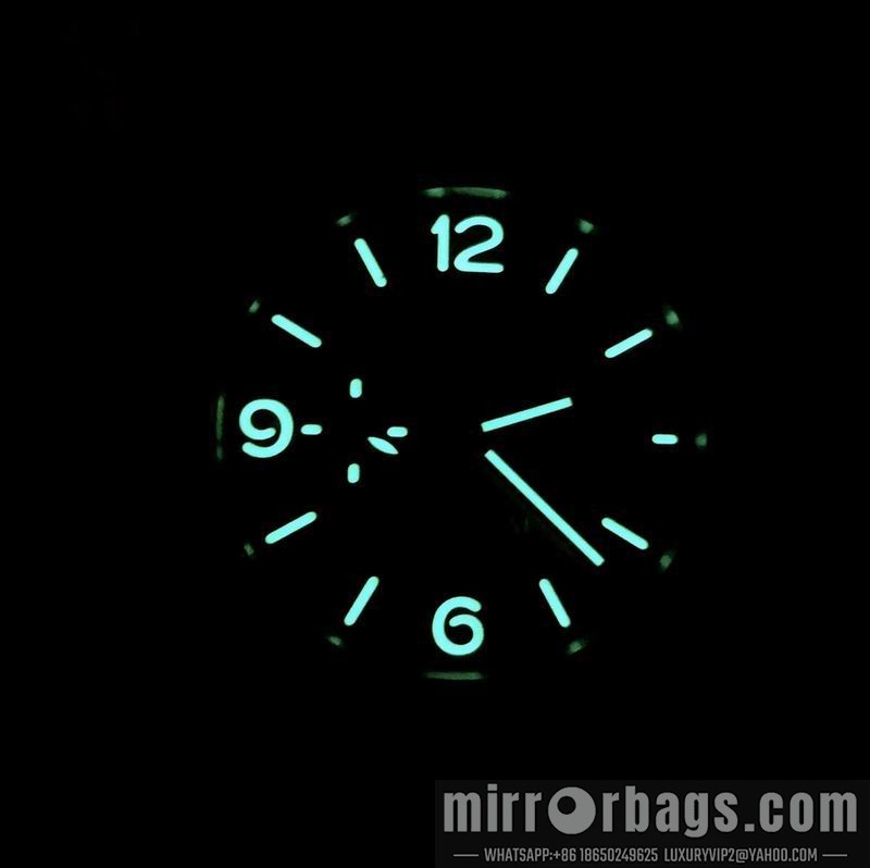 Panerai 44mm 090451 Watch