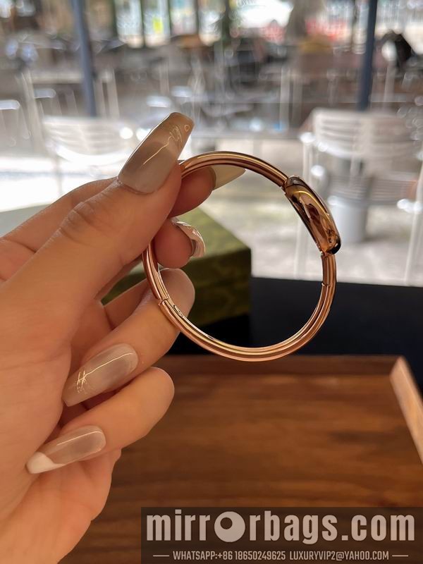 Cartier 24.6X18.7mm 101569 Watch