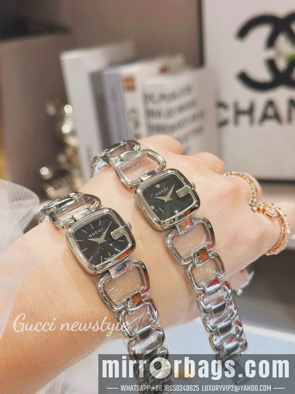 Gucci 24X22.5cm 091726 Watch