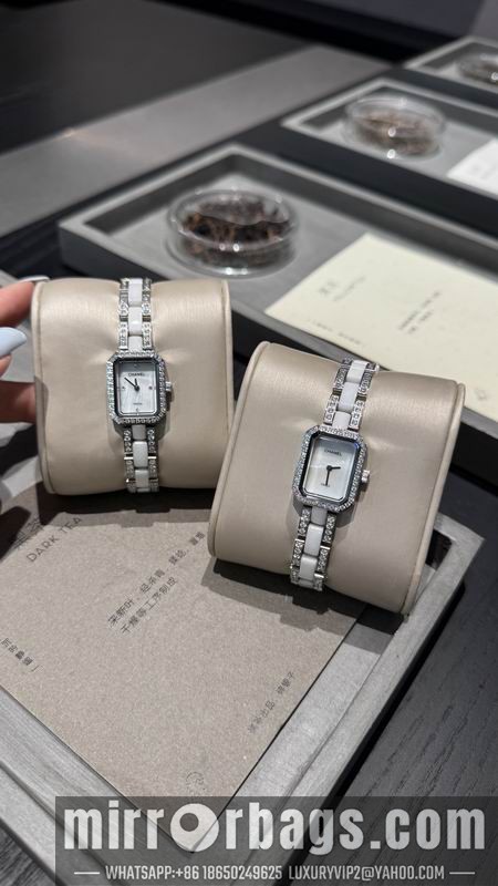 Chanel 21X26mm 101440 Watch