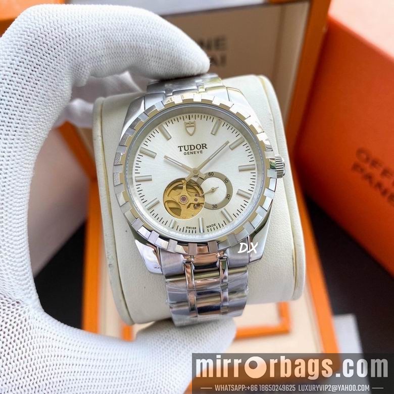Tudor 41x11mm 2nms52 Watch
