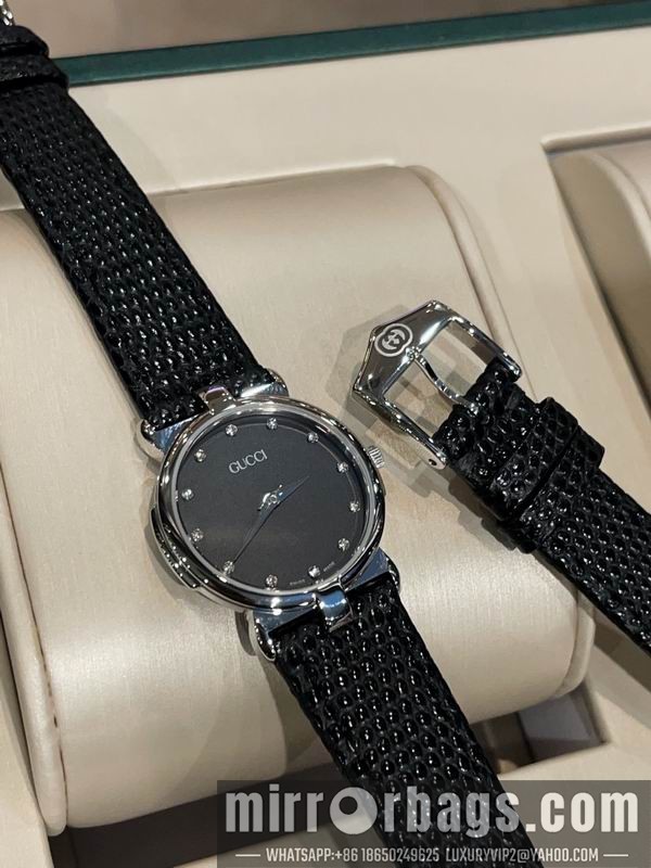 Gucci 28mm 101540 Watch