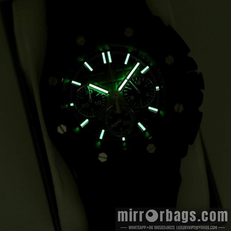 AP 41mm 082215 Watch