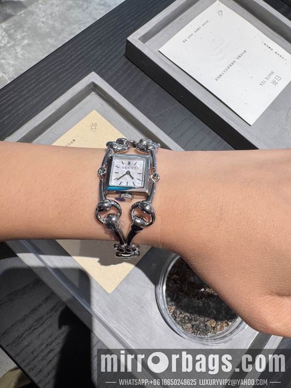 Gucci watch 101422 Watch