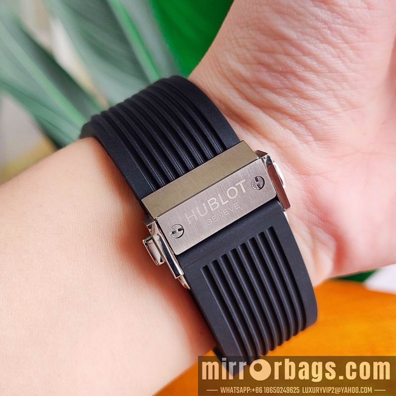 Hublot 43mm 092255 Watch