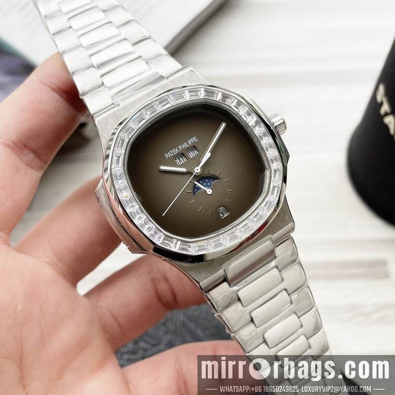 Patek Phillippe 42mm 090432 Watch