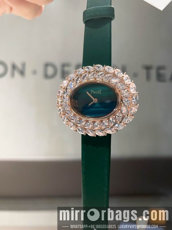 Piaget 31X37mm 101523 Watch