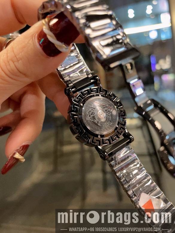 Versace 30mm 12nbz24 Watch