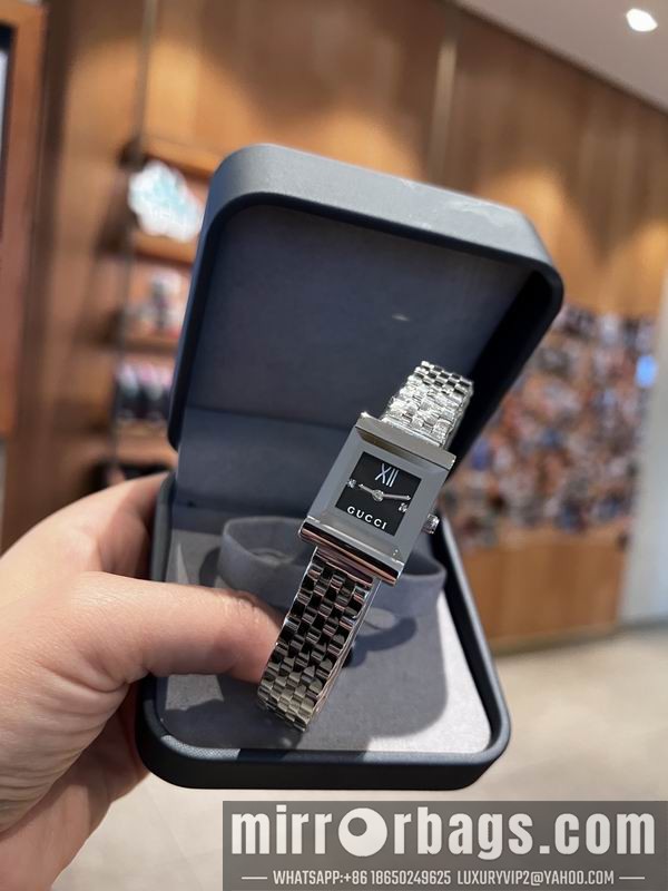 Gucci 21mm 042950 Watch
