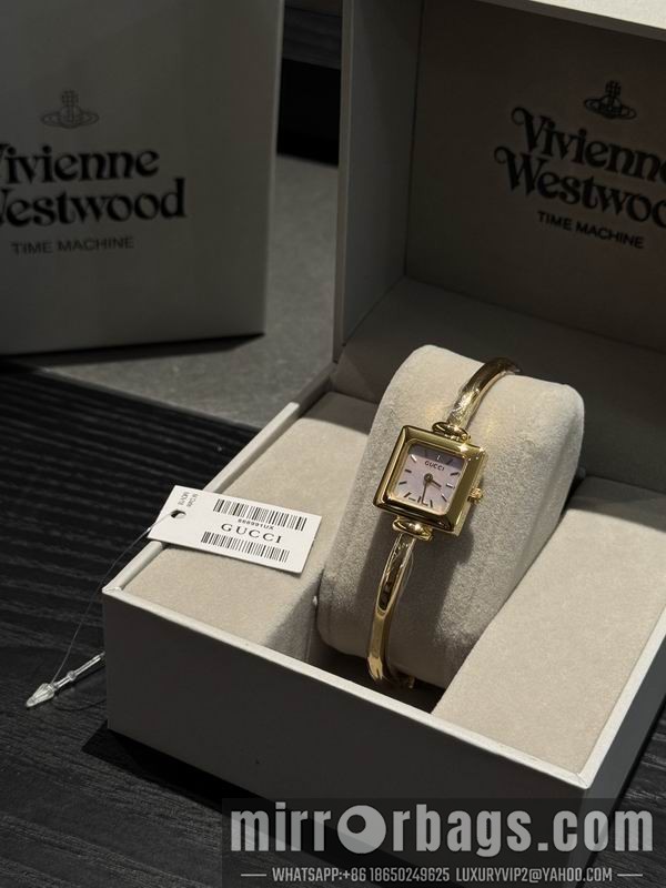 Gucci 20X20mm 101589 Watch