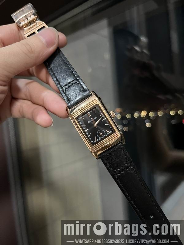 Jaeger Lecoultre 23X34mm 092356 Watch