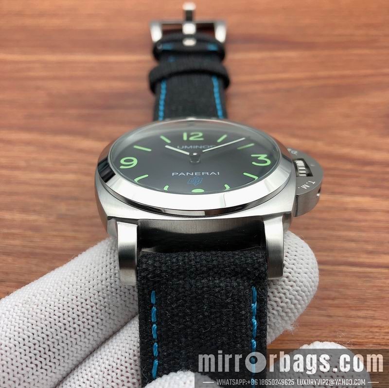 Panerai 44mm 090452 Watch