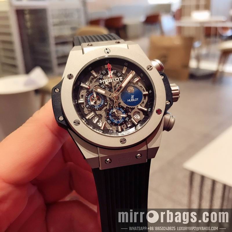Hublot 43mm 092215 Watch