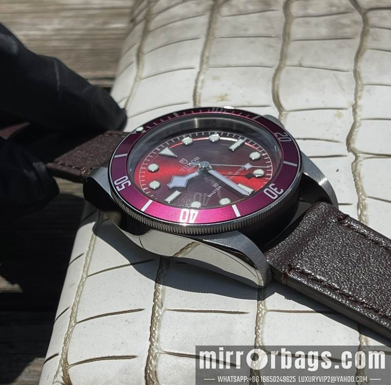 Tudor 42mm 122810 Watch