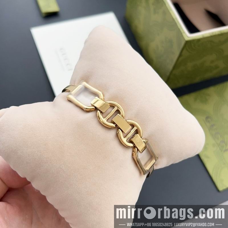 Gucci watch 110375 Watch